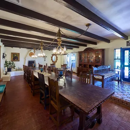 Loba Luna-Come Home To Enchantment Albuquerque Exterior photo